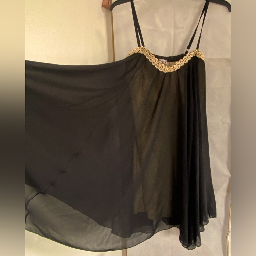 Sleeveless Gold & Black Swing Mini Dress